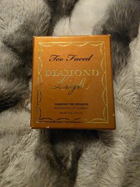 Too Faced Diamond Light, Chocolate Diamond, NWT